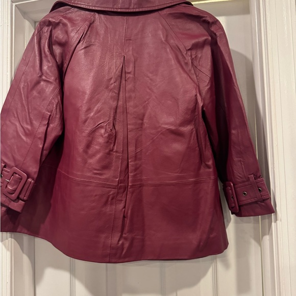 Spiegel Cropped Double Breasted Burgundy Leather Jacket size 4 NWT - Picture 4 of 6
